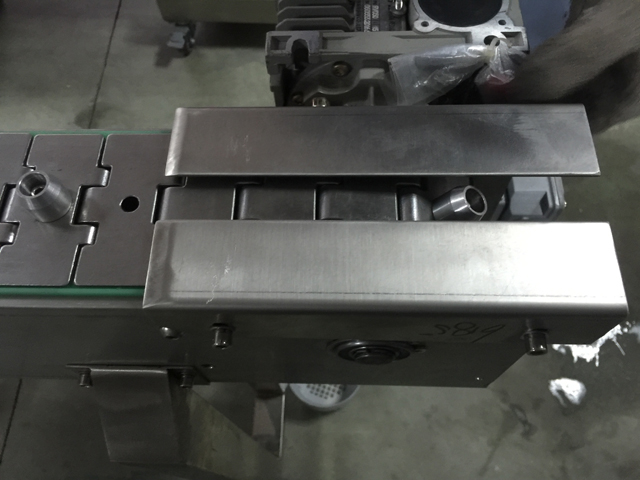 mũ tự động rơi.jpg