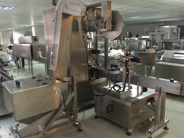 hệ thống nâng nắp.jpg