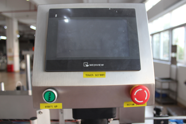 máy dán nhãn hai mặt (1).JPG