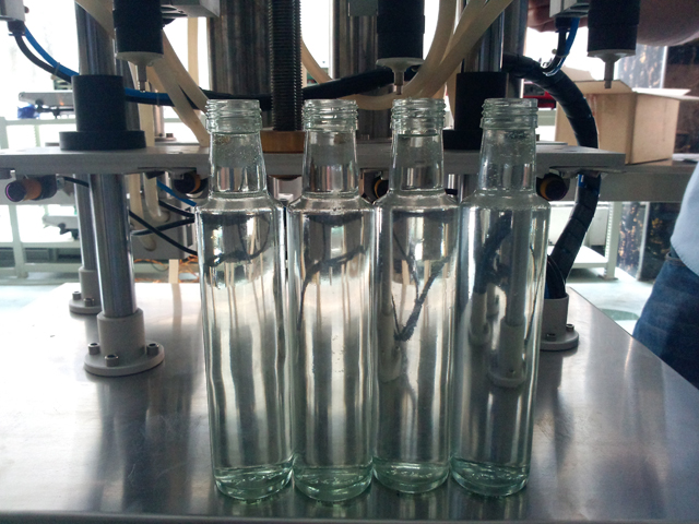 perfume bottles for overflow filling nước hoa.jpg