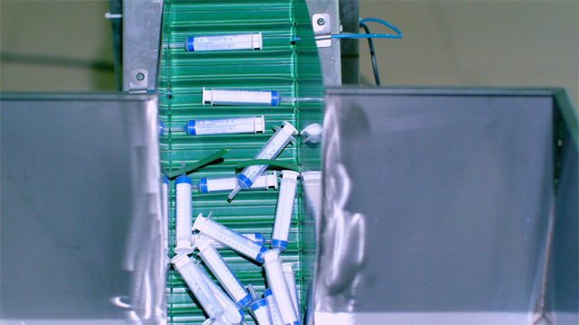 NÂNG CHO ống tiêm.jpg