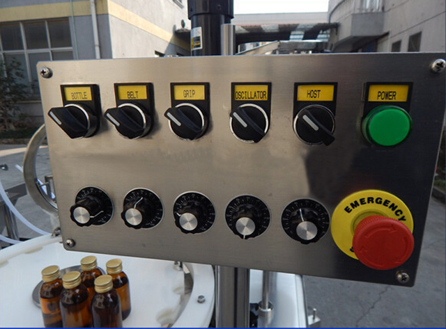 buttons for capping machine nút điều khiển cho máy đóng nắp.jpg