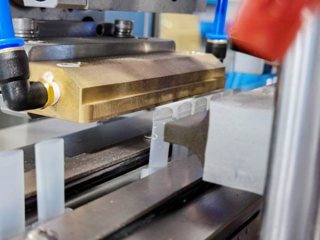 ỐNG KÍN đóng hình ảnh.jpg