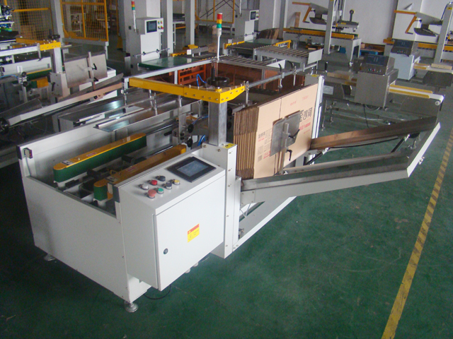 nhà máy sản xuất thùng carton tự động.JPG