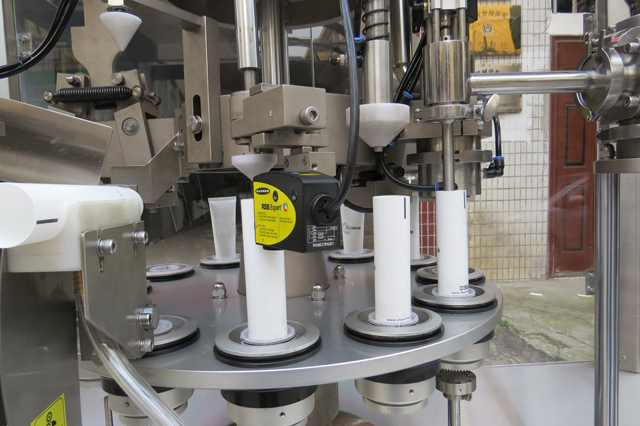 thiết bị hàn kín ống.jpg