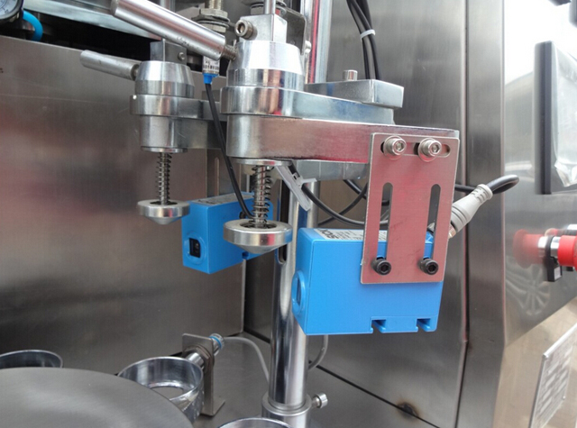 cảm biến quang điện.jpg