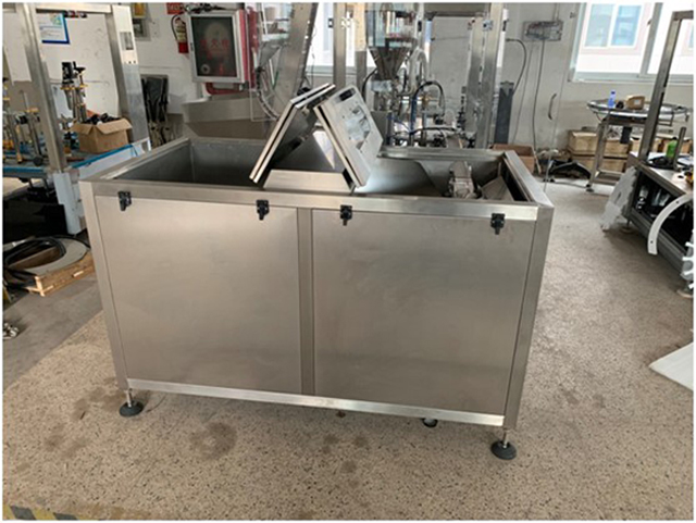 chai lọ được tháo dỡ.jpg