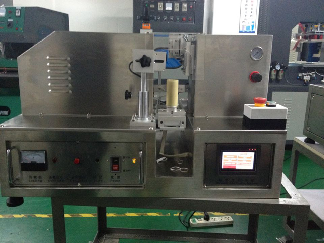 ultrasonic tube sealing equipment máy hàn ống siêu âm.jpg
