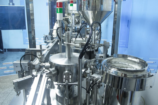 dây chuyền chiết rót ống tiêm (3).jpg