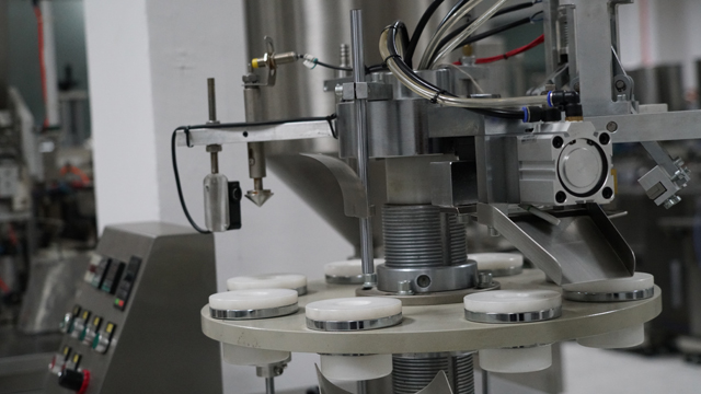 ống nhựa niêm phong.jpg