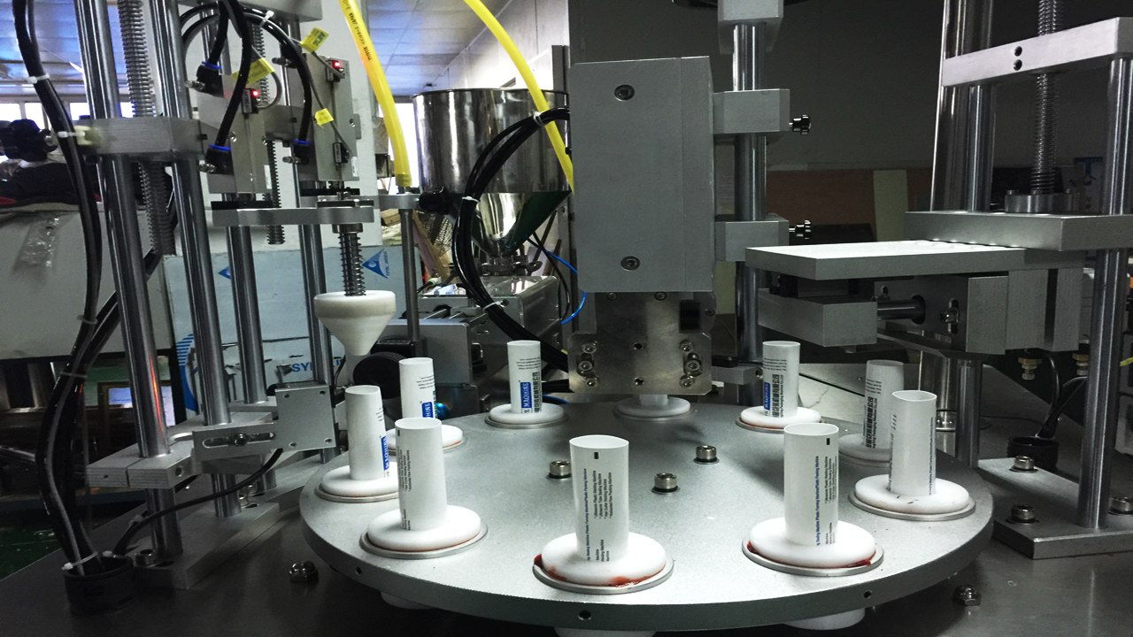 rotary filling sealing machine ống siêu âm làm đầy quay niêm phong.jpg