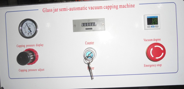 control panel from vacuum capping machines bảng điều khiển máy đóng nắp chân không.jpg