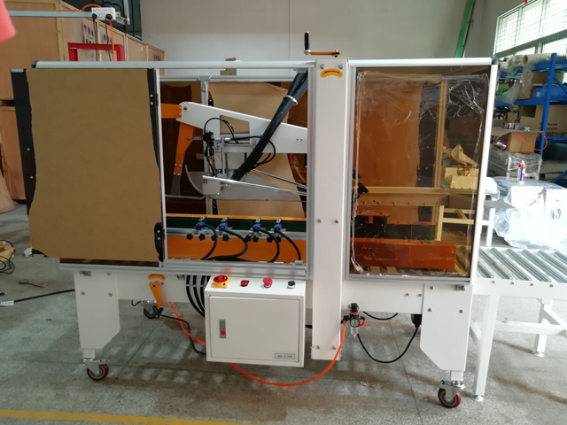 máy dán thùng carton có keo nóng chảy (1).jpg